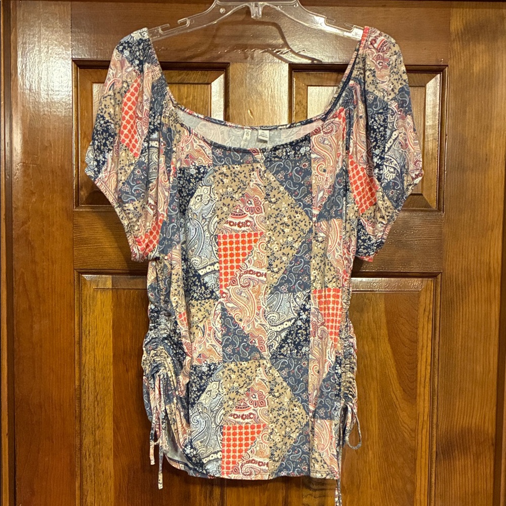XL Cato Patchwork Coral, Blue, and Tan Top with Gathered Sides